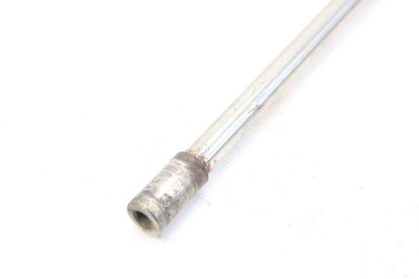 photo de EJE DE LA RUEDA DELANTERA PEUGEOT SATELIS COMPRESSOR K15 125 (2006 - 2009) - Otra perspectiva