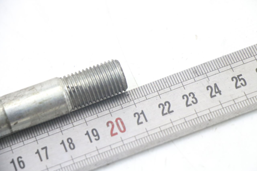 photo de EJE RUEDA DELANTERO APRILIA SCARABEO GT TOURING 125 (1999 - 2005) - Otra perspectiva