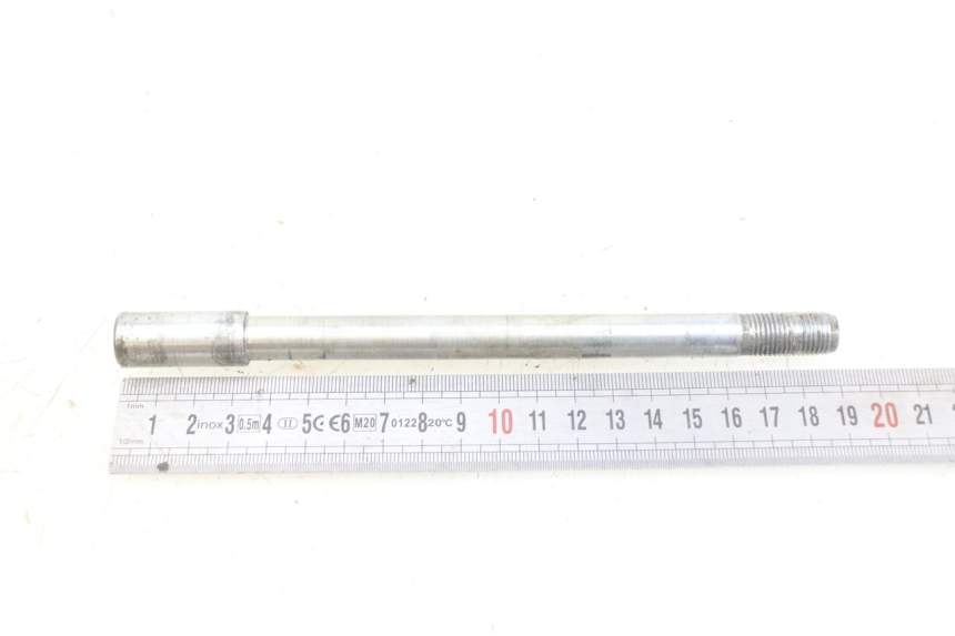 photo de EJE DE LA RUEDA DELANTERA APRILIA SCARABEO 100 (2003 - 2012) - Otra perspectiva