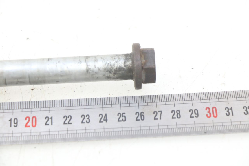 photo de EJE DE LA RUEDA DELANTERA PEUGEOT SPEEDFIGHT 3 AIR 50 (2009 - 2015) - Zoom estado de uso