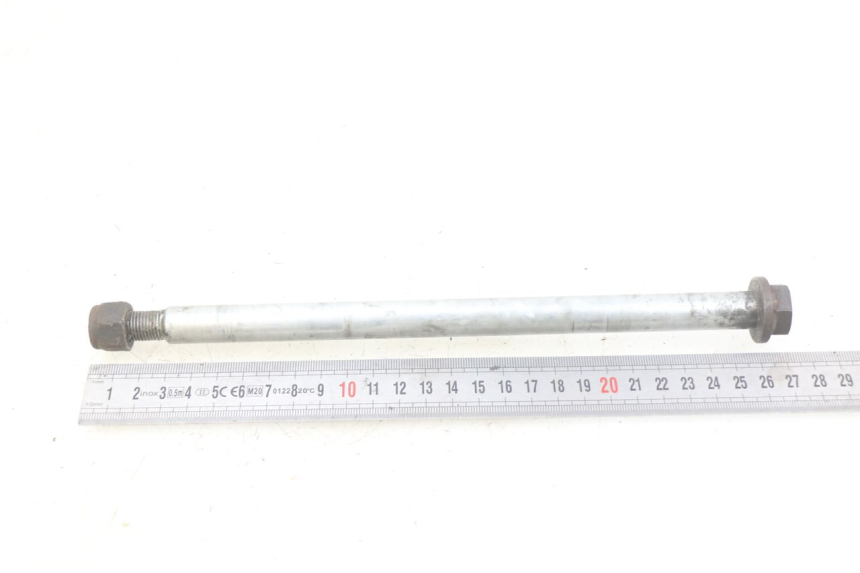 photo de EJE DE LA RUEDA DELANTERA PEUGEOT SPEEDFIGHT 3 AIR 50 (2009 - 2015) - Otra perspectiva