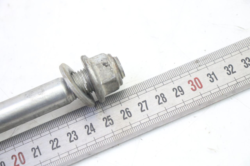 photo de EJE RUEDA DELANTERO PEUGEOT STREETZONE I NAKED 2T 50 (2018 - 2020) - Otra perspectiva