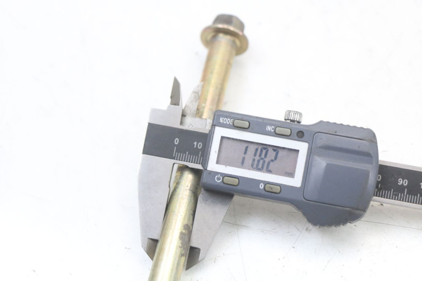 photo de EJE RUEDA DELANTERO KYMCO SUPER 8 125 (2008 - 2015) - Otra perspectiva