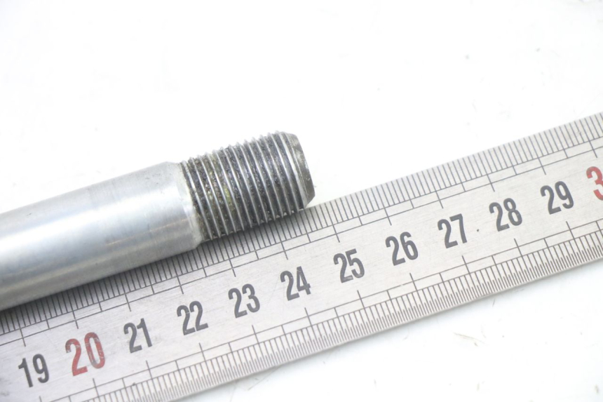 photo de EJE RUEDA DELANTERO SUZUKI SV S 650 (2003 - 2009) - Otra perspectiva