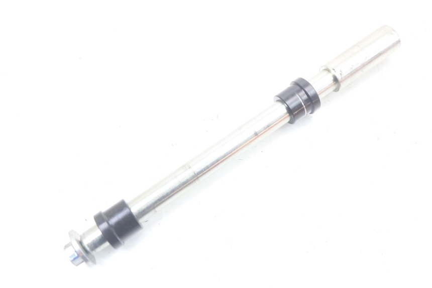 photo de EJE RUEDA DELANTERO HUSQVARNA SVARTPILEN 401 (2018 - 2023) - Detalle de la pieza