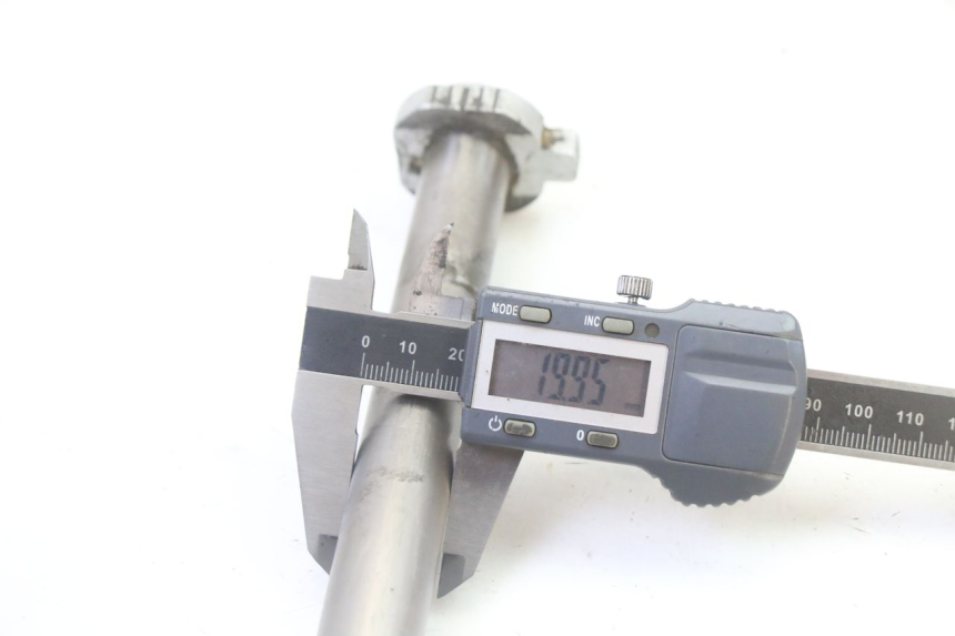 photo de EJE RUEDA DELANTERO KTM SX 85 (2013 - 2017) - Vista general del producto