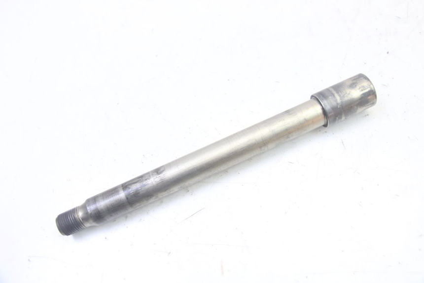 photo de EJE RUEDA DELANTERO YAMAHA TDM ABS 900 (2002 - 2014) - Detalle de la pieza