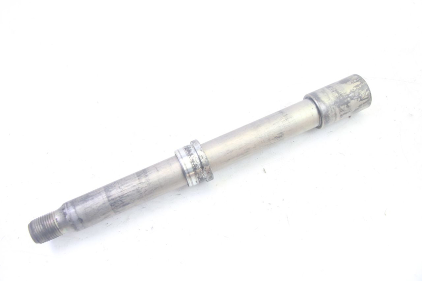 photo de EJE RUEDA DELANTERO YAMAHA TDM ABS 900 (2002 - 2014) - Detalle de la pieza