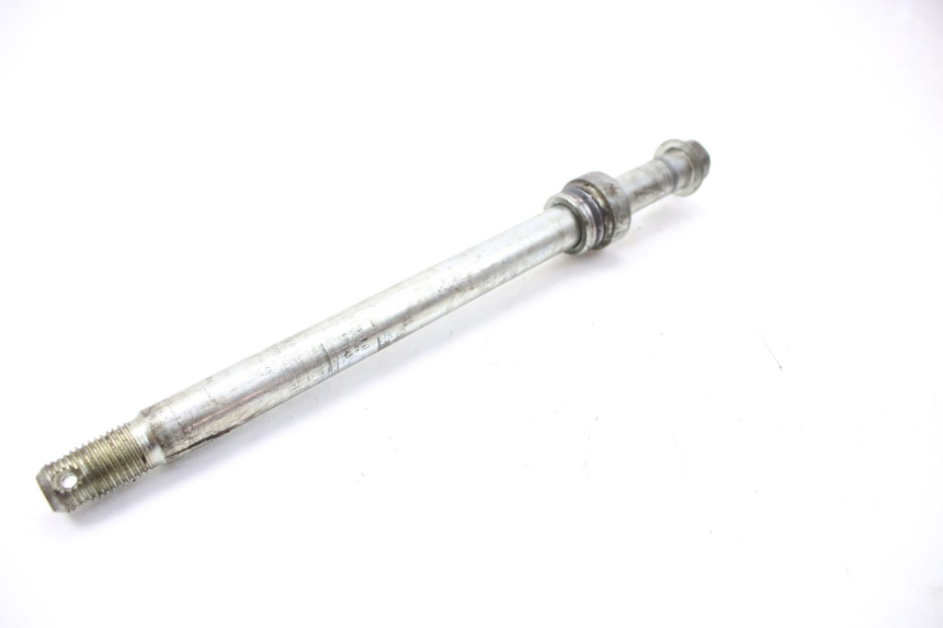 photo de EJE RUEDA DELANTERO YAMAHA TDR DELTABOX 125 (1997 - 2003) - Zoom estado de uso