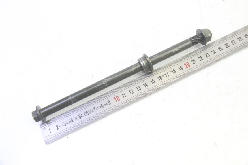 photo de EJE RUEDA DELANTERO PEUGEOT TWEET PRO EFI 4T 50 (2021 - 2022) - Zoom estado de uso