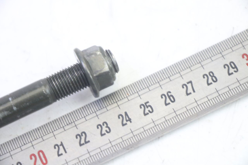 photo de EJE RUEDA DELANTERO PEUGEOT TWEET PRO EFI 4T 50 (2021 - 2022) - Otra perspectiva