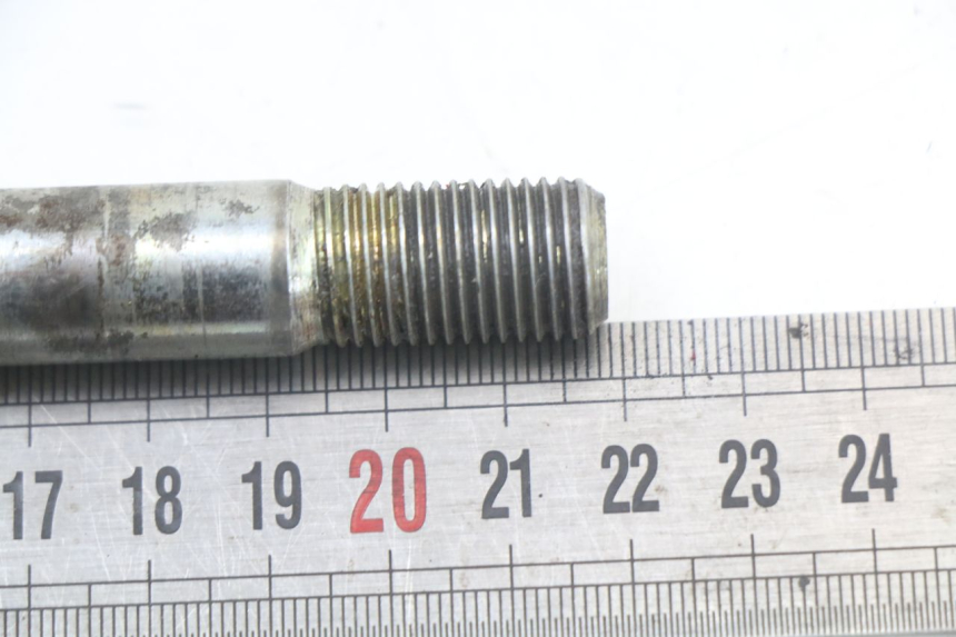 photo de EJE DE LA RUEDA DELANTERA KEEWAY TX 50 (2008 - 2015) - Detalle de la pieza