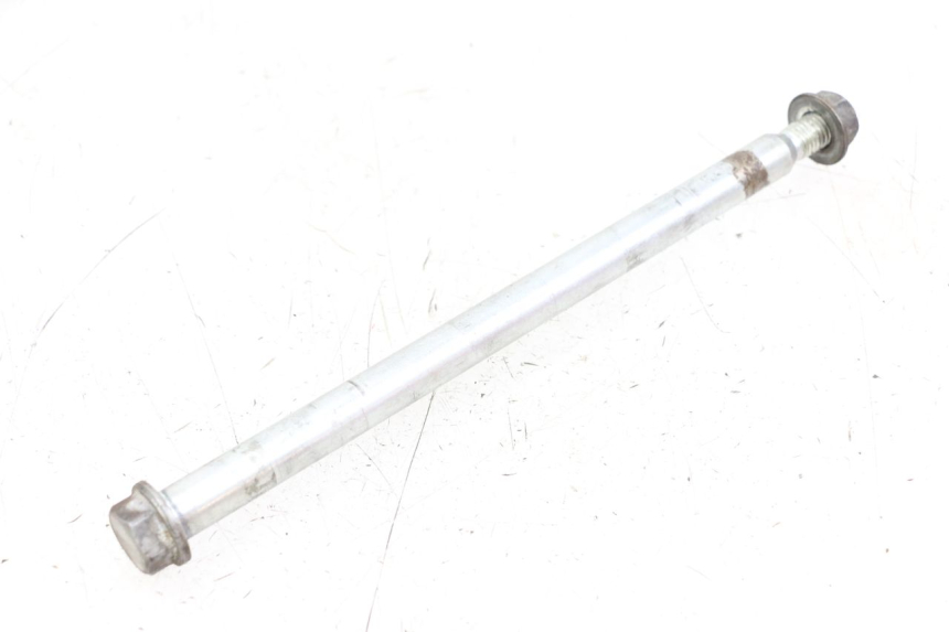 photo de EJE RUEDA DELANTERO PIAGGIO TYPHOON 50 (2000 - 2009) - Primer plano técnico