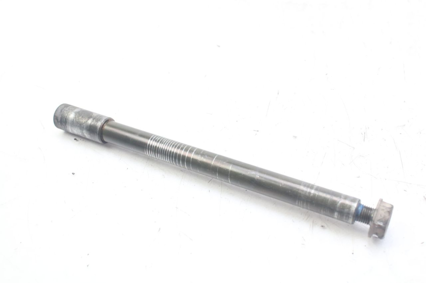 photo de EJE RUEDA DELANTERO KYMCO X-CITING XCITING 400 (2014 - 2018) - Primer plano técnico