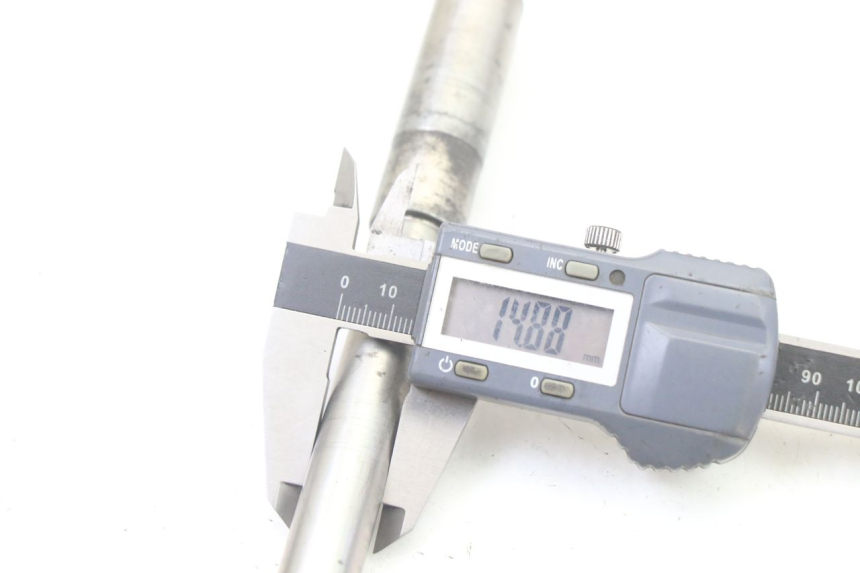 photo de EJE DE LA RUEDA DELANTERA YAMAHA X-MAX XMAX 125 (2010 - 2013) - Vista general del producto