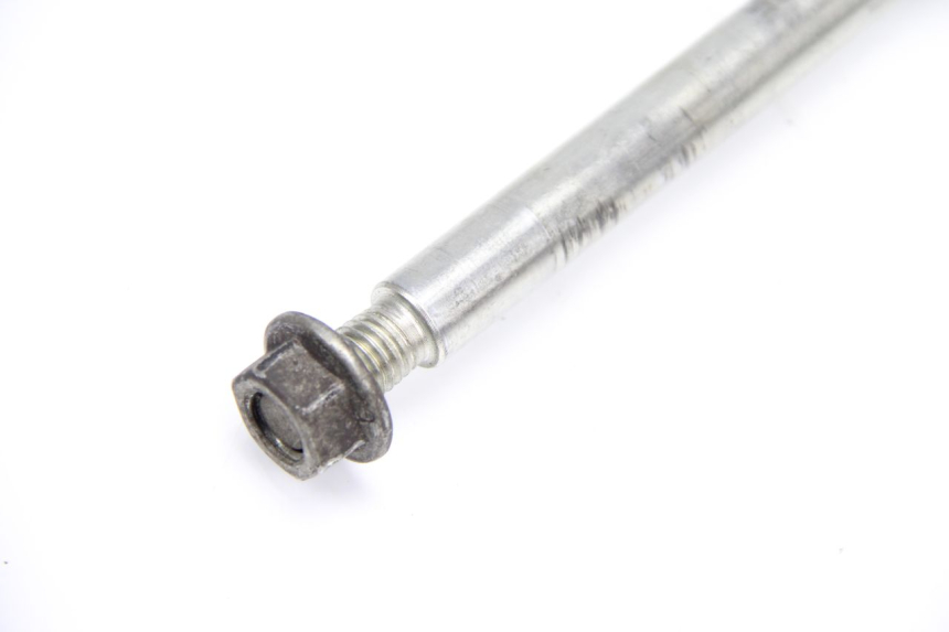 photo de EJE RUEDA DELANTERO PIAGGIO X9 125 (2000 - 2003) - Zoom estado de uso