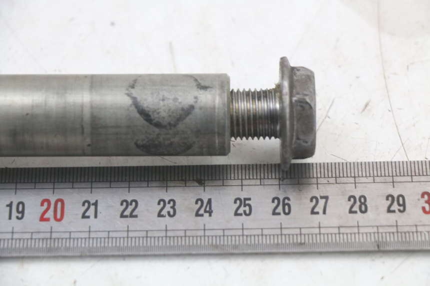 photo de EJE DE LA RUEDA DELANTERA YAMAHA FJR ABS 1300 (2006 - 2012) - Otra perspectiva