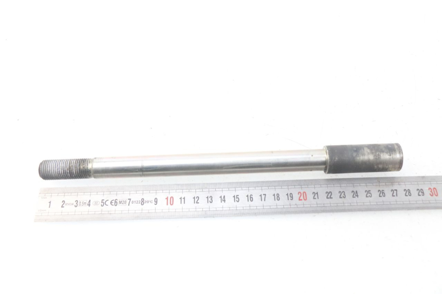 photo de EJE RUEDA DELANTERO YAMAHA YP X-MAX XMAX 400 (2014 - 2017) - Zoom estado de uso