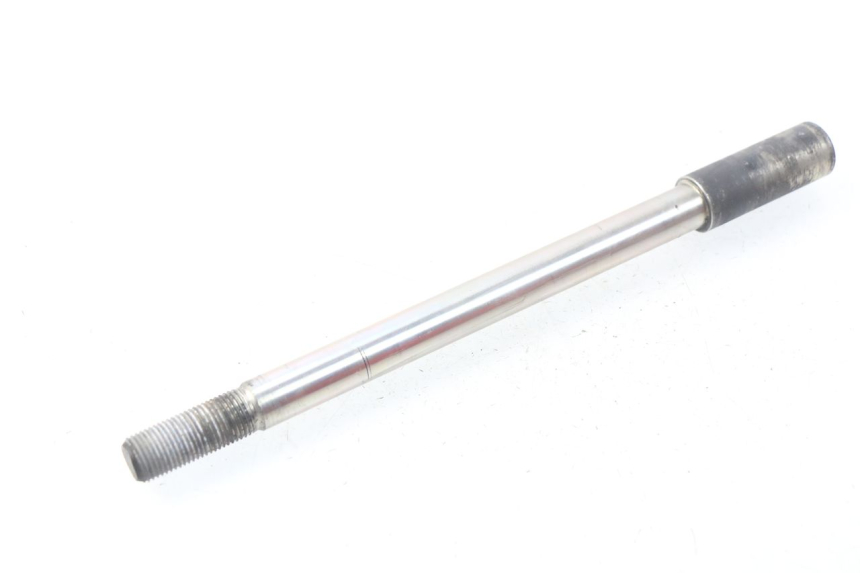 photo de EJE RUEDA DELANTERO YAMAHA YP X-MAX XMAX 400 (2014 - 2017) - Detalles de los puntos de fijación