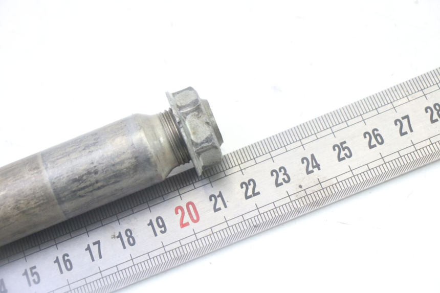 photo de EJE RUEDA DELANTERO YAMAHA YZF YZ-F 450 (2014 - 2016) - Otra perspectiva