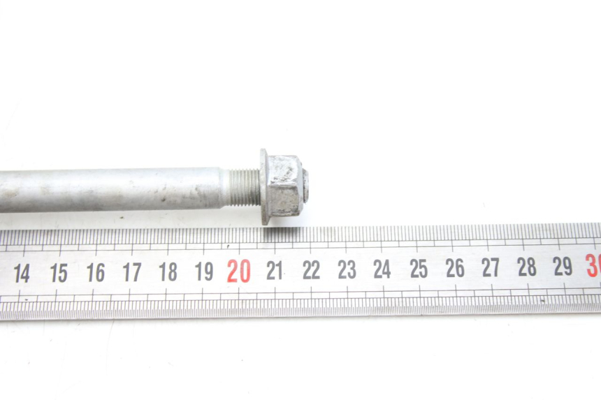 photo de EJE DE LA RUEDA DELANTERA PIAGGIO ZIP 4T 50 (2018 - 2020) - Detalles de los puntos de fijación