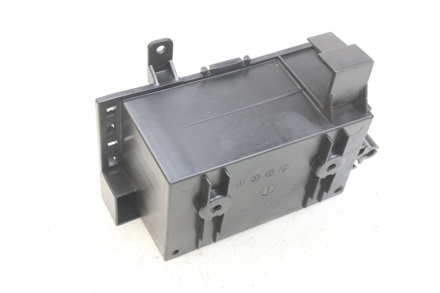 photo de BANDEJA DE BATERíA KYMCO AGILITY 16+ 4T 50 (2018 - 2023) - Zoom estado de uso