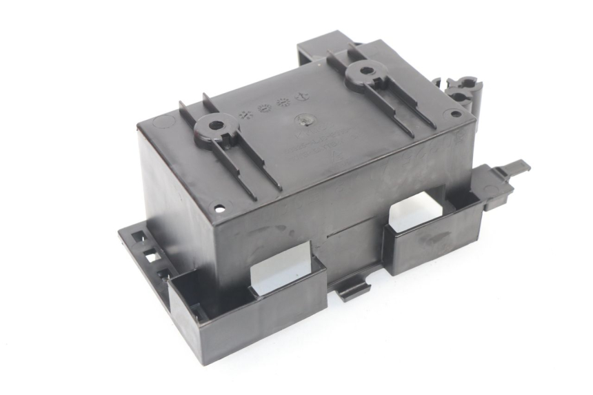 photo de CAJA BATERIA KYMCO AGILITY CITY 16P 125 (2015 - 2021) - Detalle de la pieza