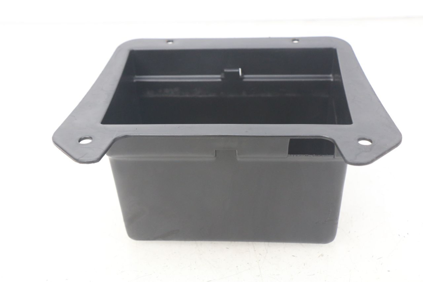 photo de CAJA BATERIA TNT MOTOR BOSTON 4T 50 (2018 - 2025) - Primer plano técnico