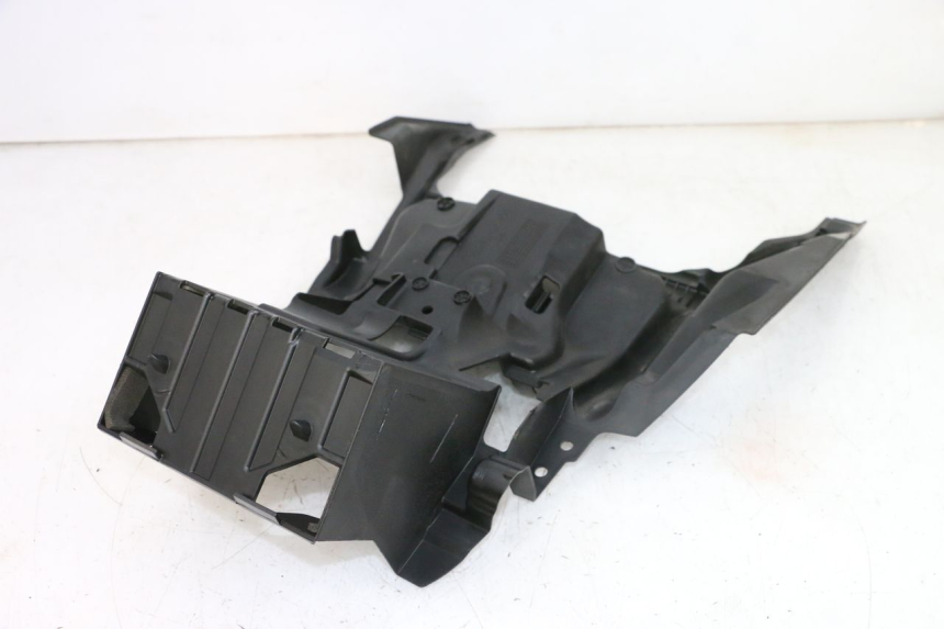 photo de CAJA BATERIA SUZUKI BURGMAN 650 (2013 - 2020) - Zoom estado de uso