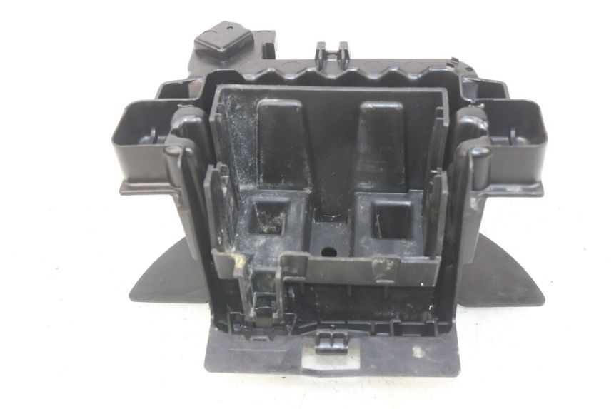 photo de BANDEJA DE BATERíA PEUGEOT CITYSTAR 2T 50 (2018 - 2021) - Detalle de la pieza