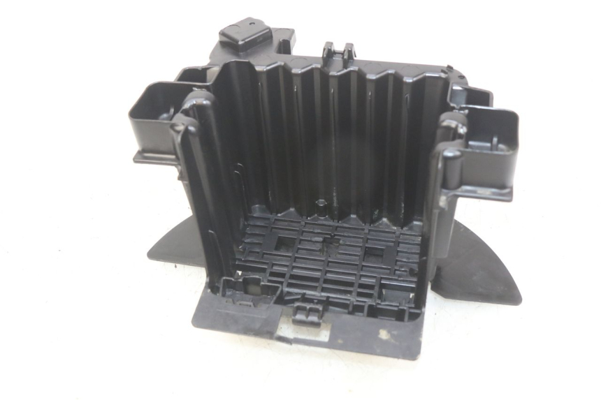 photo de BANDEJA DE BATERíA PEUGEOT CITYSTAR 2T 50 (2018 - 2021) - Zoom estado de uso