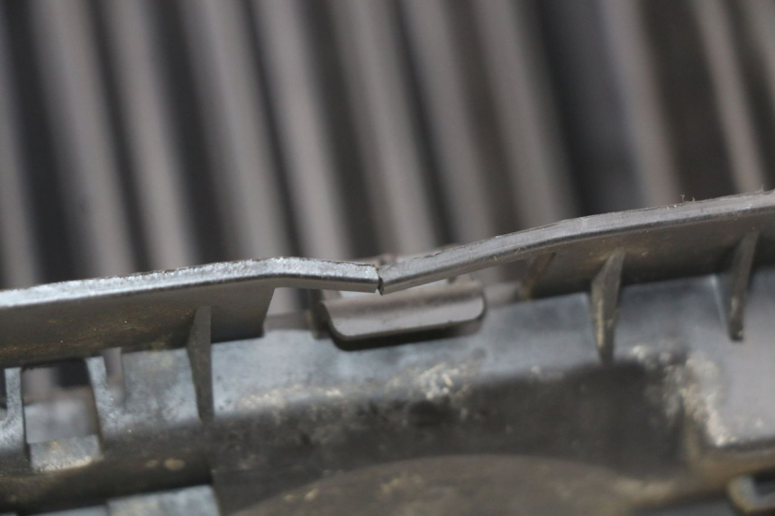 photo de BANDEJA DE BATERíA PEUGEOT CITYSTAR 2T 50 (2018 - 2021) - Otra perspectiva