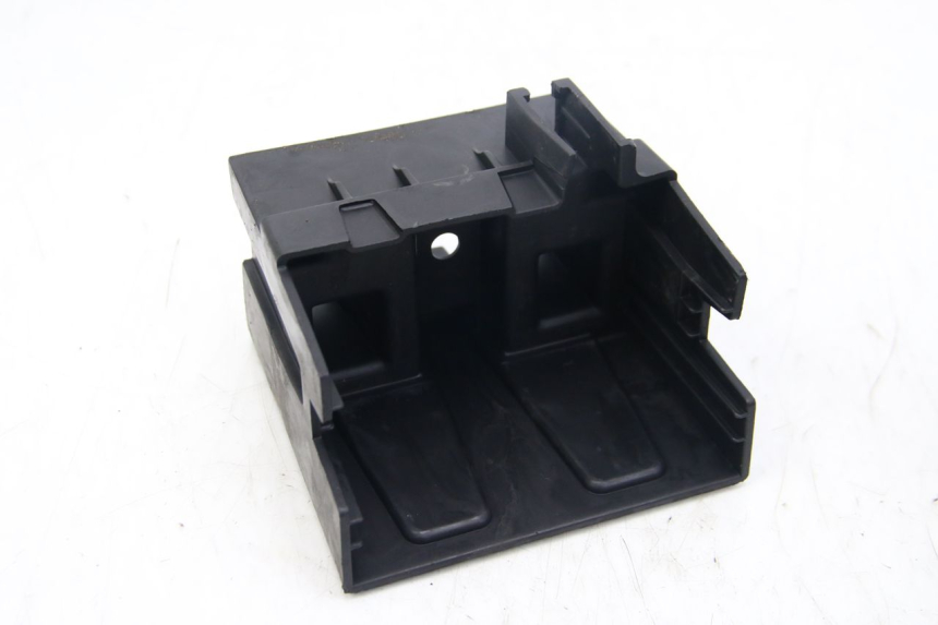 photo de BANDEJA DE BATERíA PEUGEOT CITYSTAR 50 (2013 - 2017) - Estado de la superficie y material