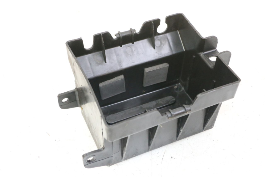 photo de CAJA BATERIA DAELIM BESBI 125 (2007 - 2008) - Zoom estado de uso