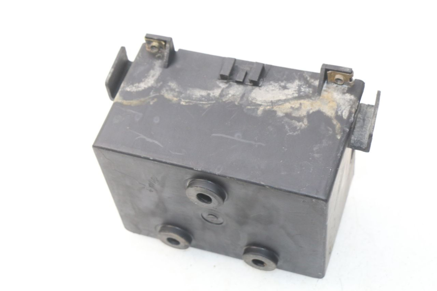 photo de CAJA BATERIA KYMCO DINK STREET 125 (2009 - 2014) - Zoom estado de uso