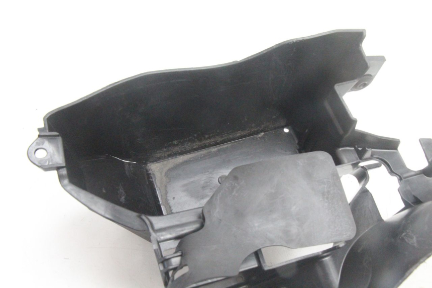 photo de CAJÓN DE BATERÍA KAWASAKI ER-6 ER6 F ABS 650 (2012 - 2016) - Detalle de la pieza