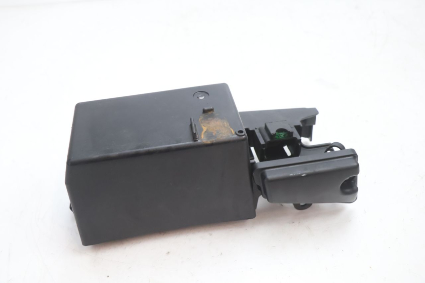 photo de CAJA BATERIA KAWASAKI ER-6 ER6 N 650 (2005 - 2009) - Primer plano técnico