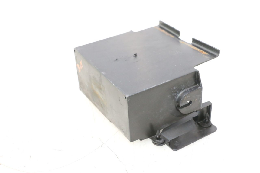 photo de CAJA BATERIA YAMAHA FJR 1300 (2001 - 2005) - Zoom estado de uso