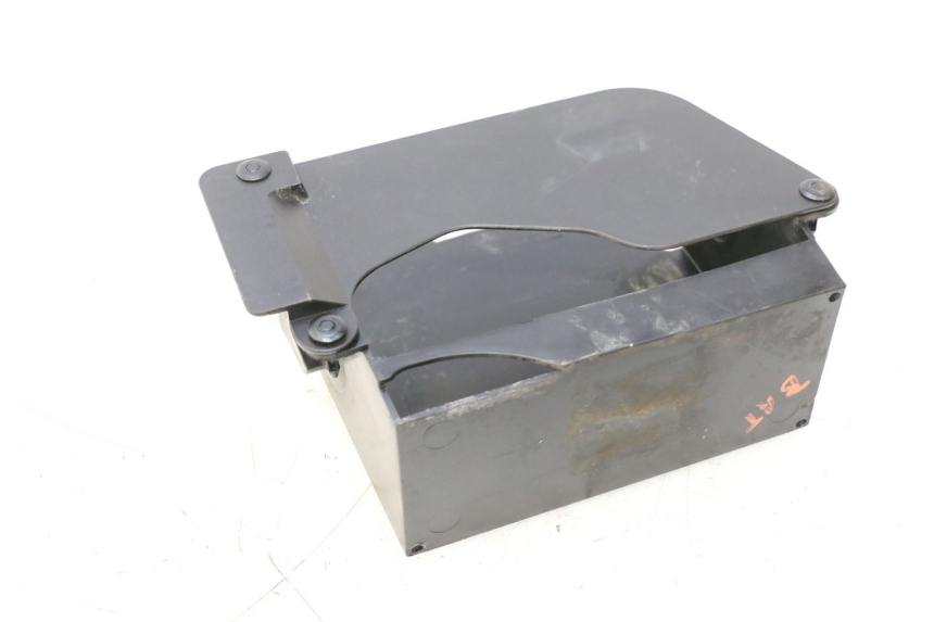 photo de CAJA BATERIA YAMAHA FJR 1300 (2001 - 2005) - Otra perspectiva