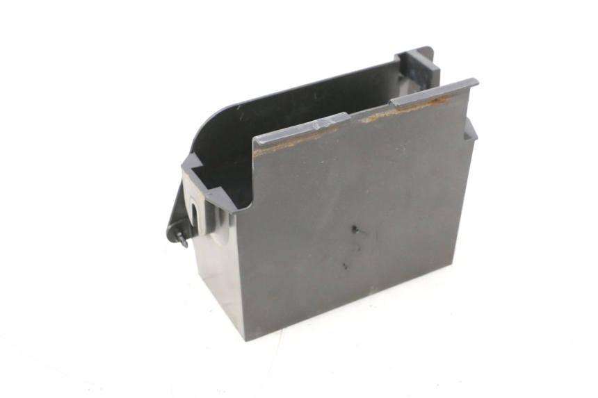 photo de CAJA BATERIA YAMAHA FJR 1300 (2001 - 2005) - Primer plano técnico