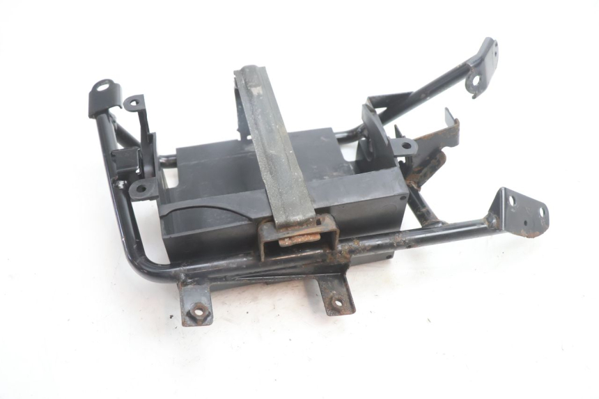 photo de CAJA BATERIA YAMAHA FJR 1300 (2001 - 2005) - Primer plano técnico
