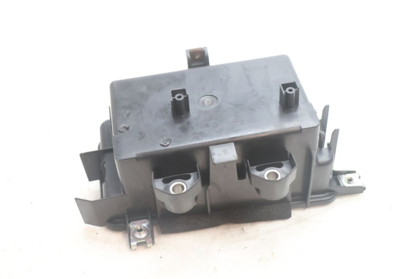 photo de CAJA BATERIA HONDA FJS SILVER WING SILVERWING 400 (2005 - 2008) - Otra perspectiva
