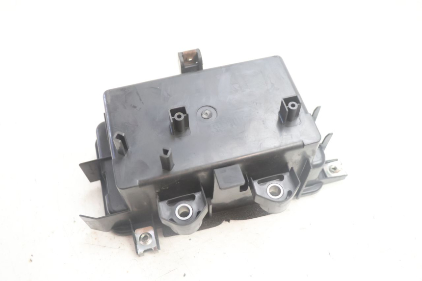 photo de CAJA BATERIA HONDA FJS SILVER WING SILVERWING 400 (2005 - 2008) - Otra perspectiva