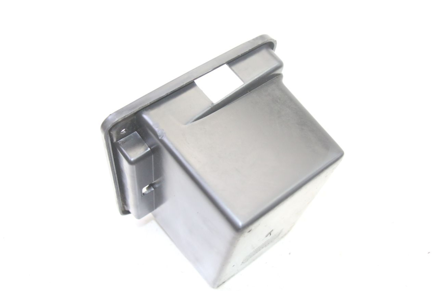 photo de BAÚL DE BATERÍA VENESI FLY RETRO 4T 50 (2020 - 2025) - Vista general del producto