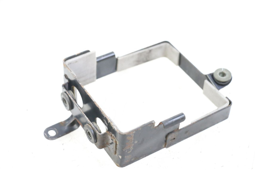 photo de CAJA BATERIA SUZUKI GZ MARAUDER 125 (1998 - 2004) - Zoom estado de uso