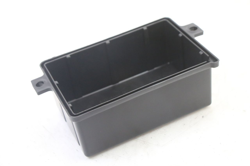 photo de CAJA BATERIA SYM ORBIT III 3 4T 50 (2021 - 2025) - Detalle de la pieza