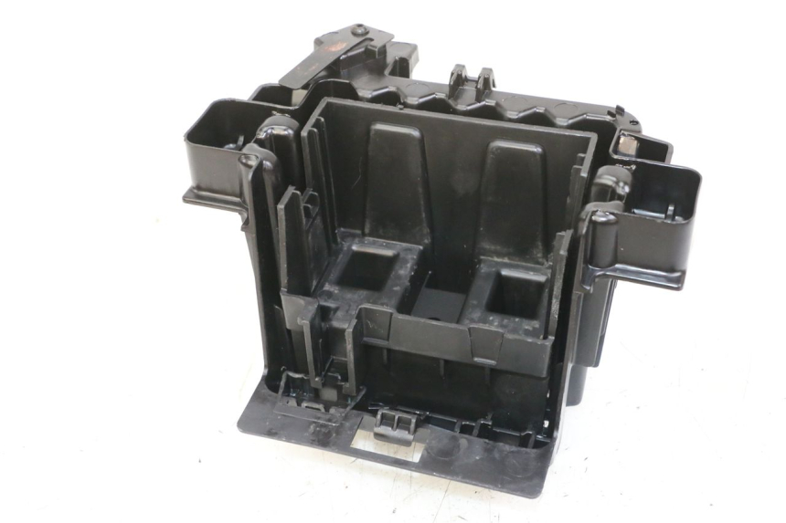 photo de BANDEJA DE BATERíA PEUGEOT CITYSTAR 2T 50 (2018 - 2021) - Zoom estado de uso