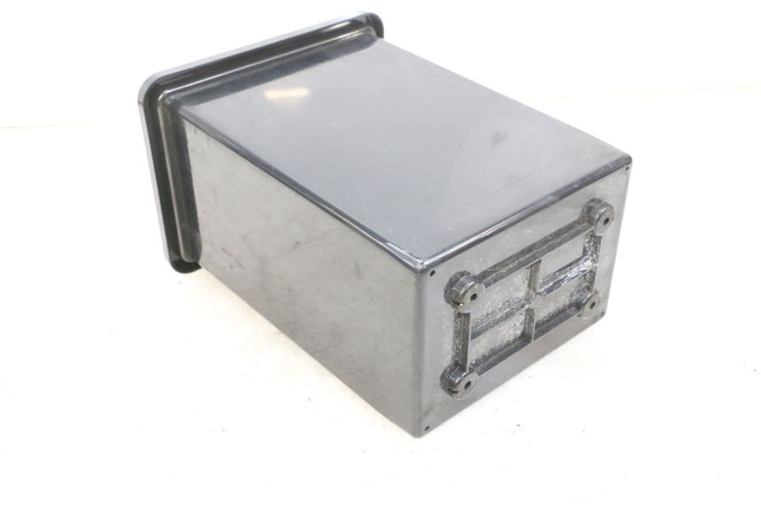 photo de BAÚL DE BATERÍA EFUN PUSA 1 - Zoom estado de uso