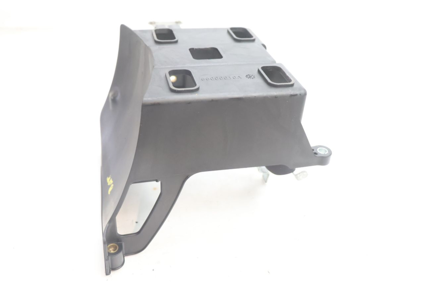 photo de CAJA BATERIA HARLEY DAVIDSON ROAD GLIDE FLTRXSE 1920 (2018 - 2022) - Estado de la superficie y material