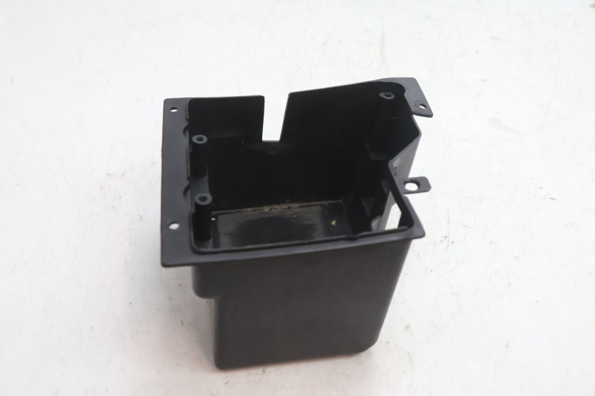 photo de CAJA BATERIA TNT MOTOR ROMA 10' 4T 50 (2007 - 2018) - Otra perspectiva